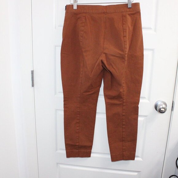 3/$30 Everlane straight leg stretch cotton work pant in Rust, size 6 - Picture 3 of 3